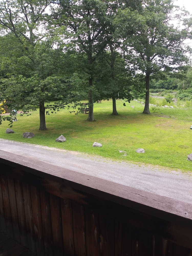 Catskill Mountain Lodge - Property Image 14