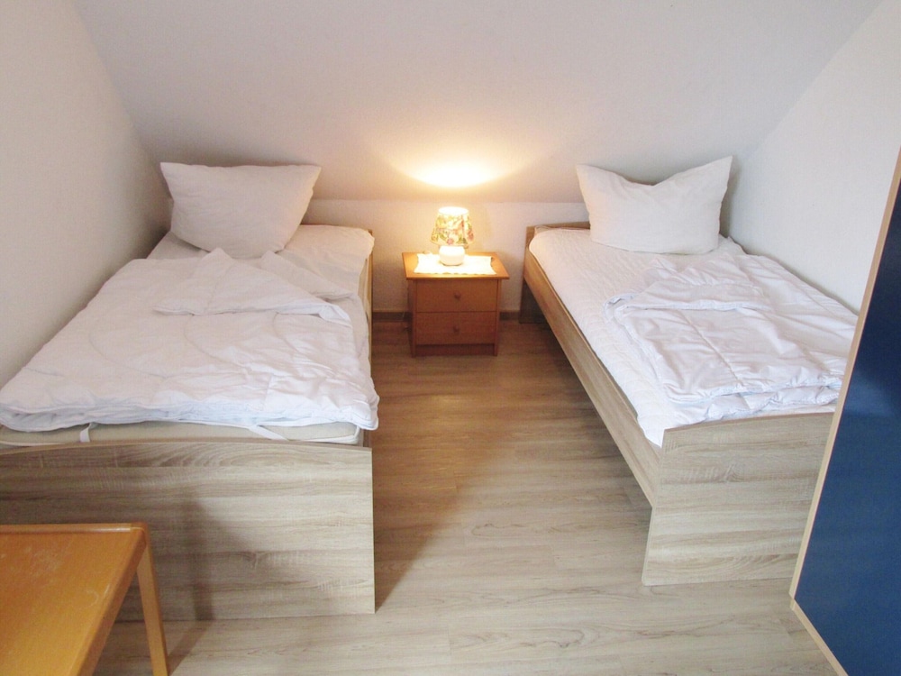 Haus in Ostfriesland mit Garten