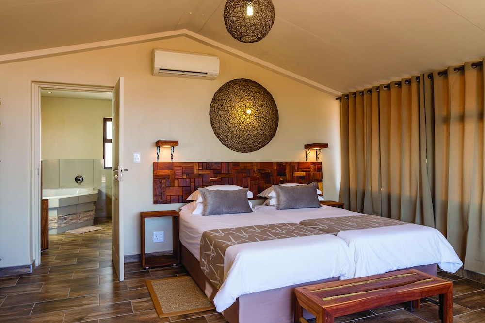 Sesriem Vacations - Sossusvlei Lodge - Property Image 5