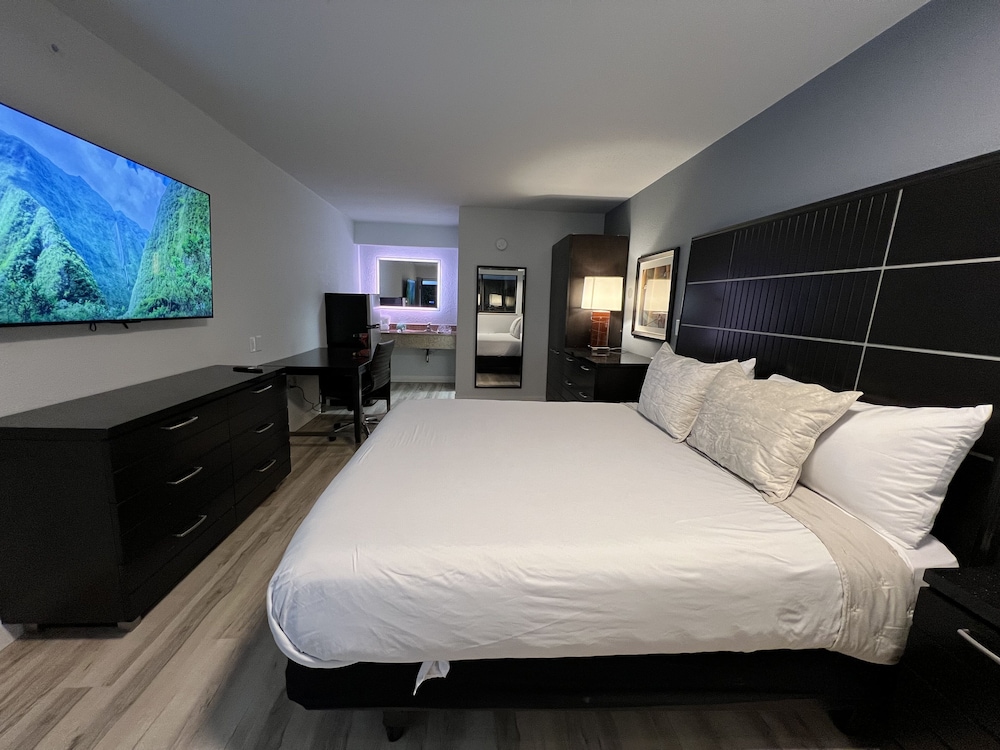 Boardwalk Suites Baton Rouge view 4