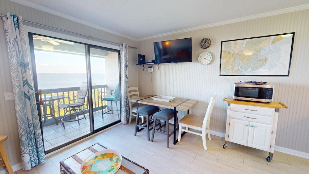 Beach Racquet B by Tybee Vacation Rentals