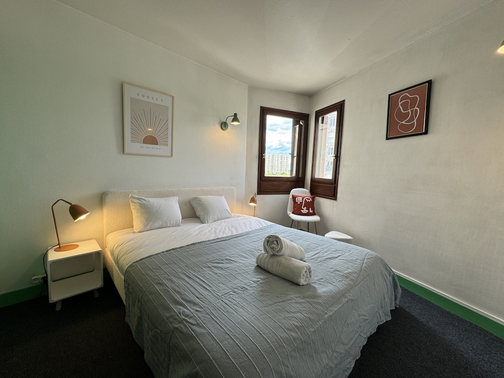 Apartment in Le Mans Near 24H Circuit