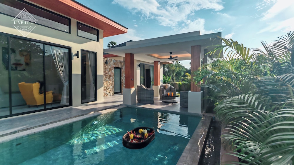 Santi Tara Villas