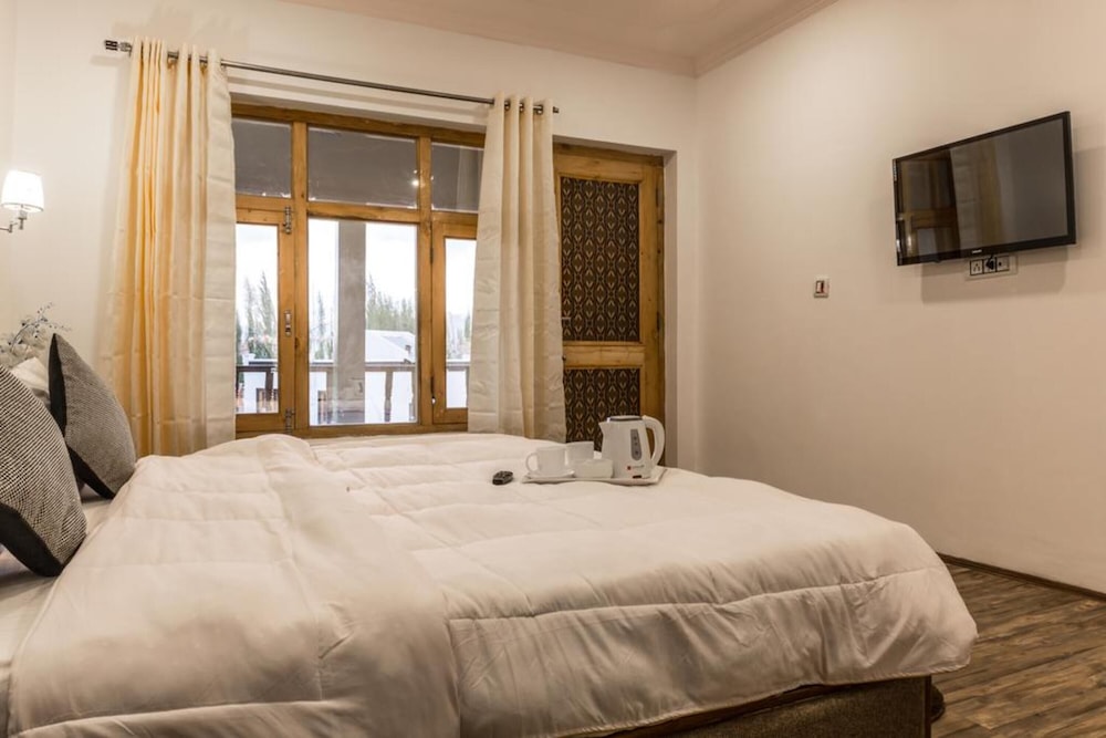 Ree Hostel view 3