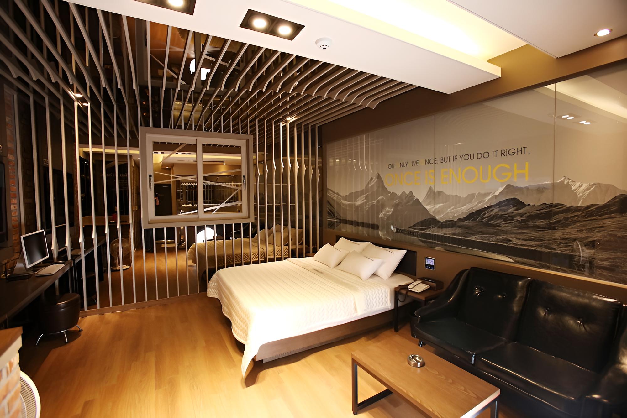 Gyeongju Yolo Unmanned Hotel