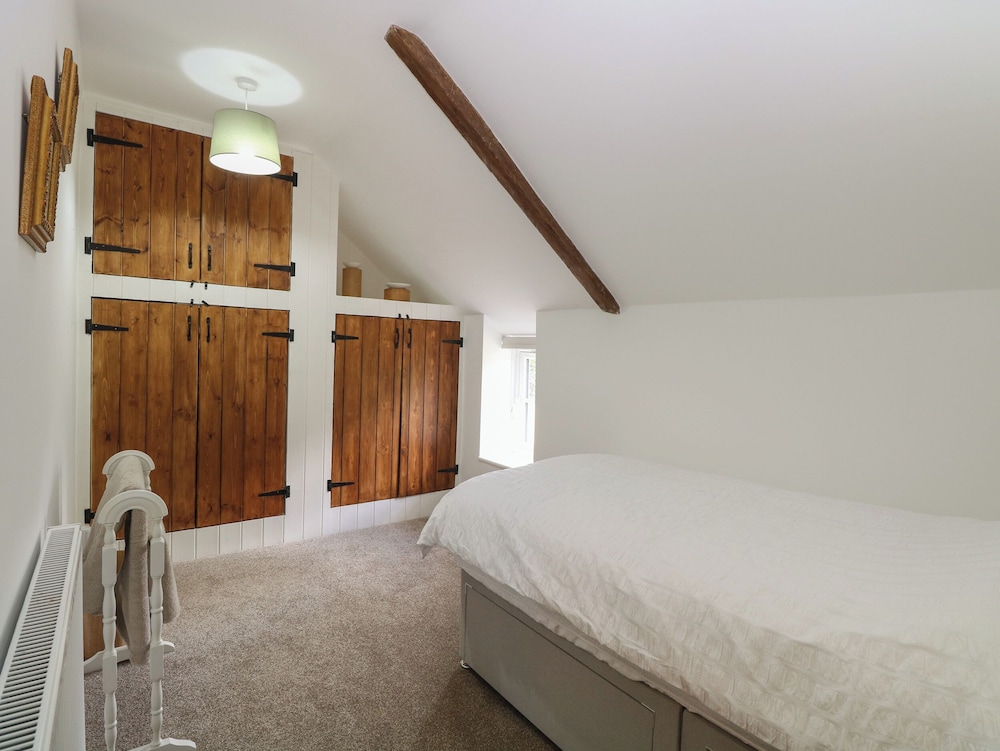 Pear Tree Cottage