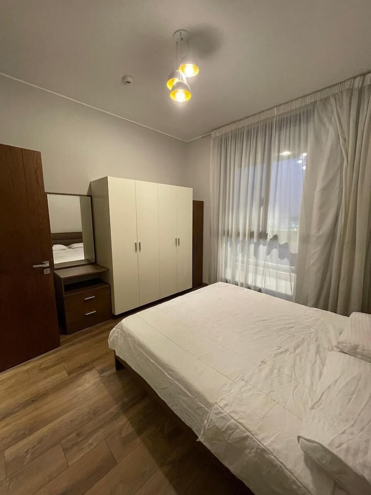 2BR Fully Serviced Apt. in AeonTowers
