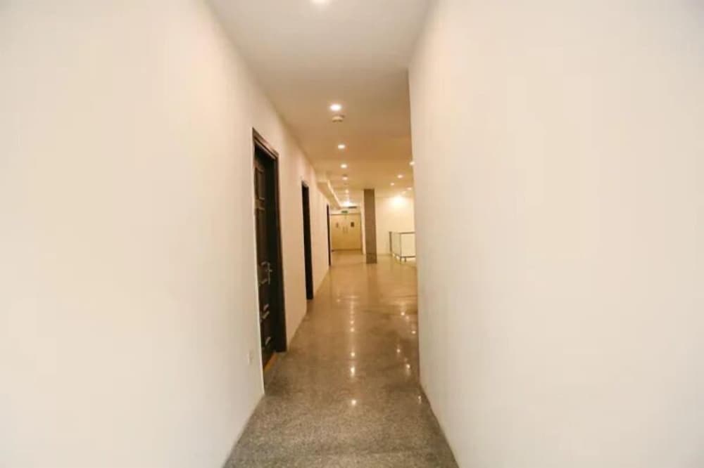 Fabhotel Happy Stay