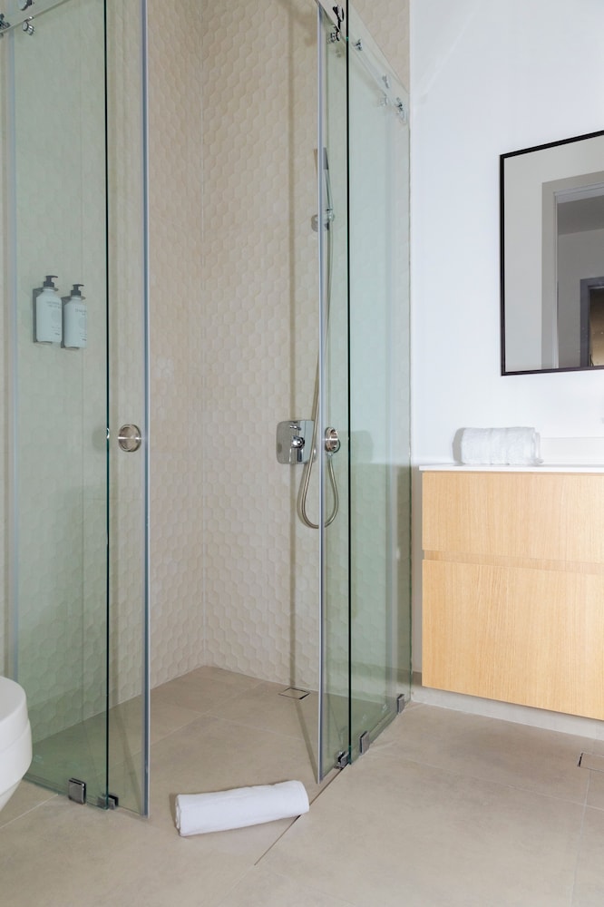 Top Rentals Qorner