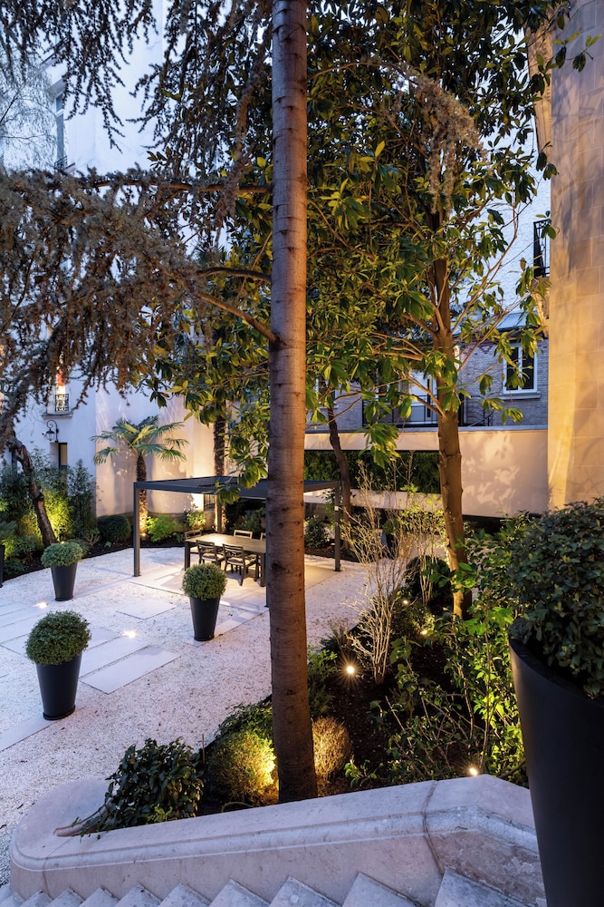 HIGHSTAY - Luxury Serviced Villa - Poincaré
