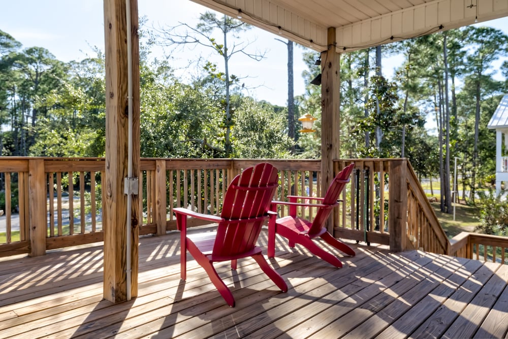 Bienville Bungalow - 304 Bienville Blvd 2 Bedroom Home