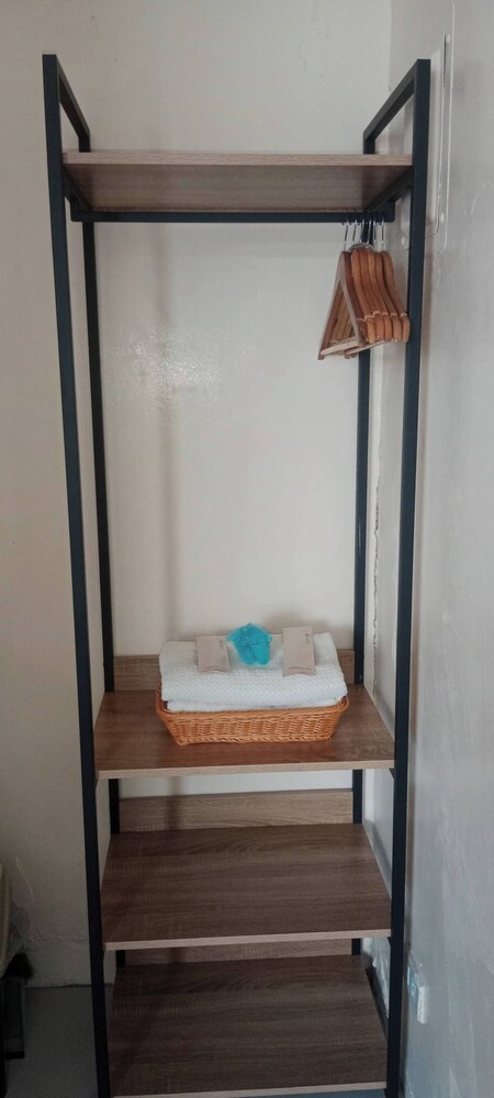 Cozy Condo 700m Away From Burnham