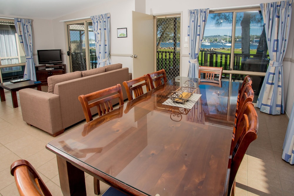 BIG4 Batemans Bay At Easts Riverside Holiday Park