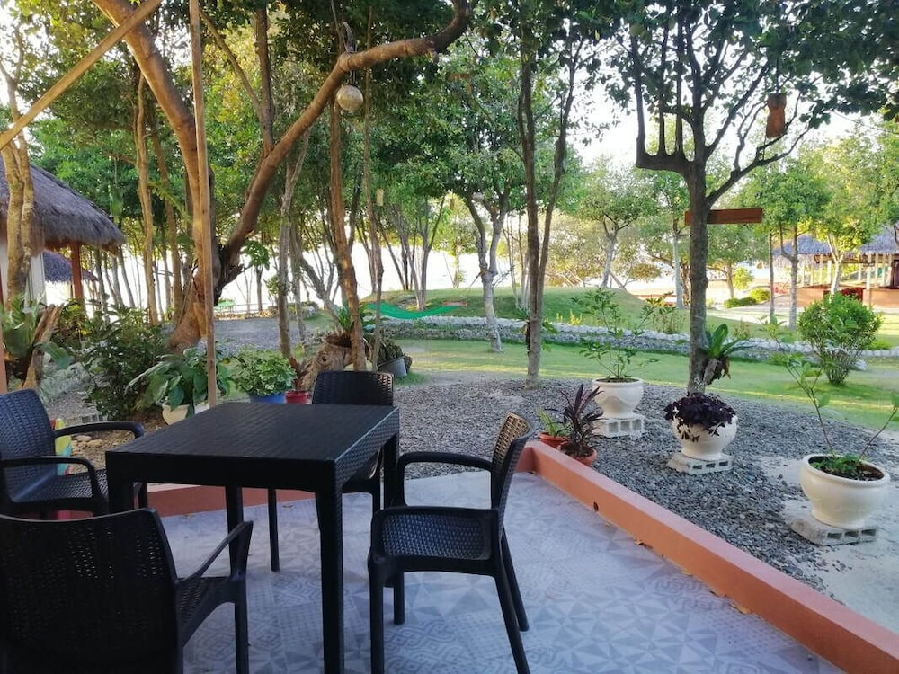 Hale Manna Coastal Gardens