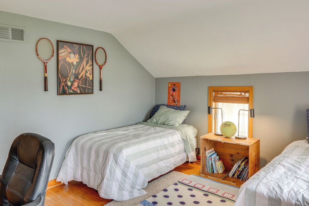 Tennis Court & Deck: Pet-friendly Charles City Gem