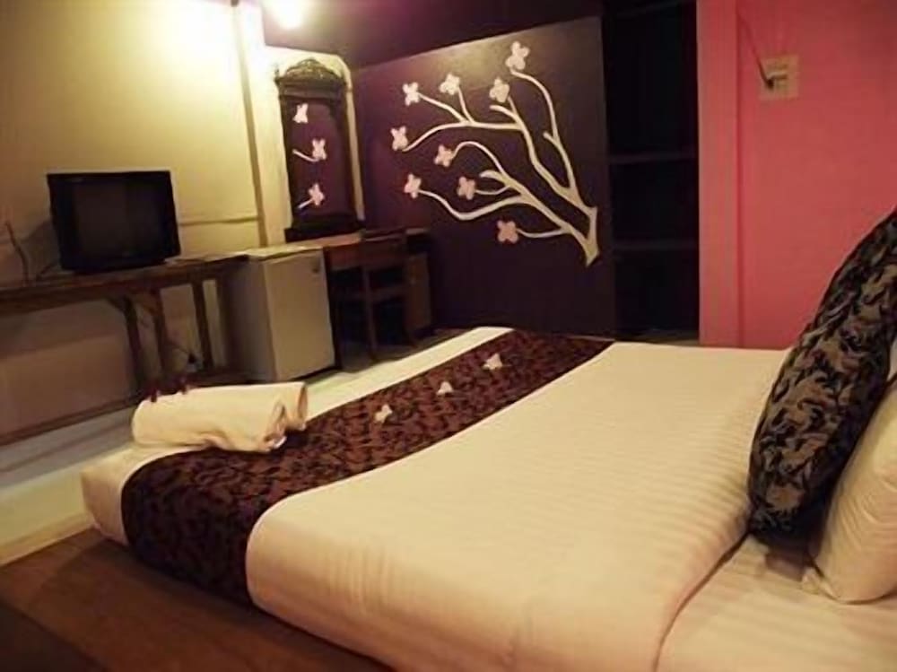 Baan Dahla Resort
