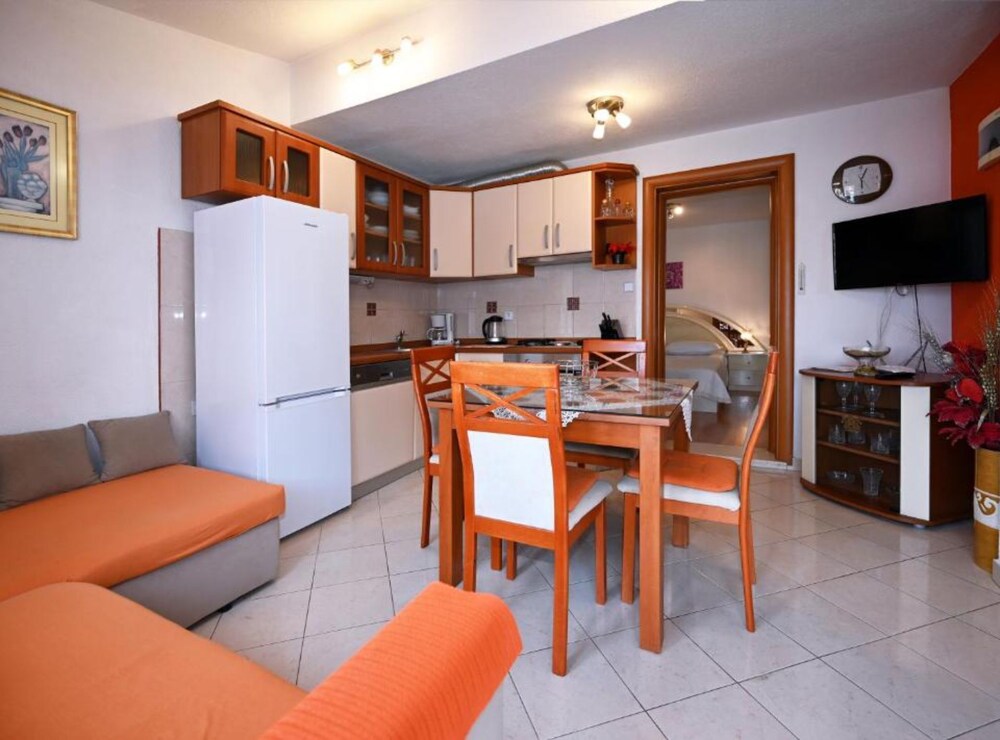 Apartments Mihovilovic