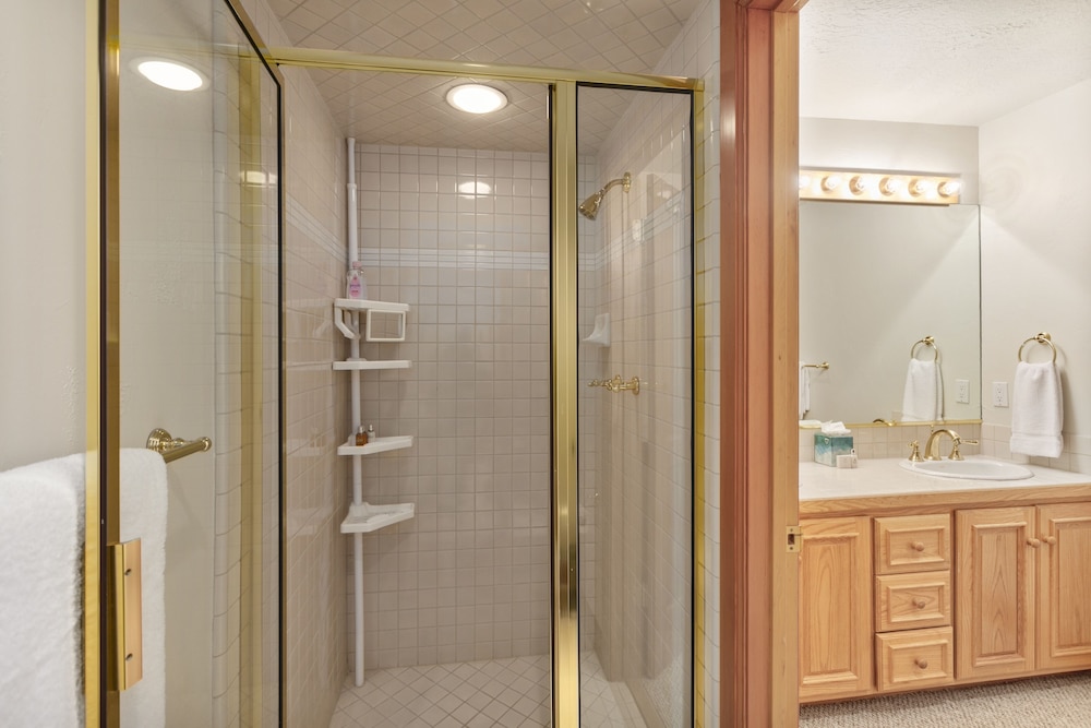 Stag Lodge At Deer Valley Resort - 4 Bed - Spa #37 4 Bedroom Condo