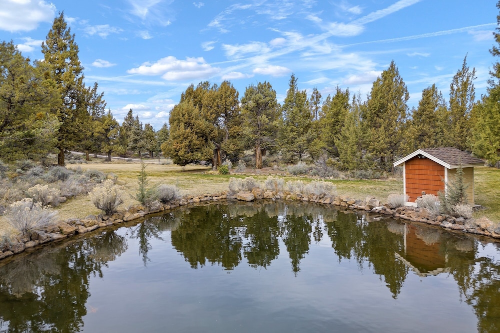 High Lowe 4 Bedroom Home