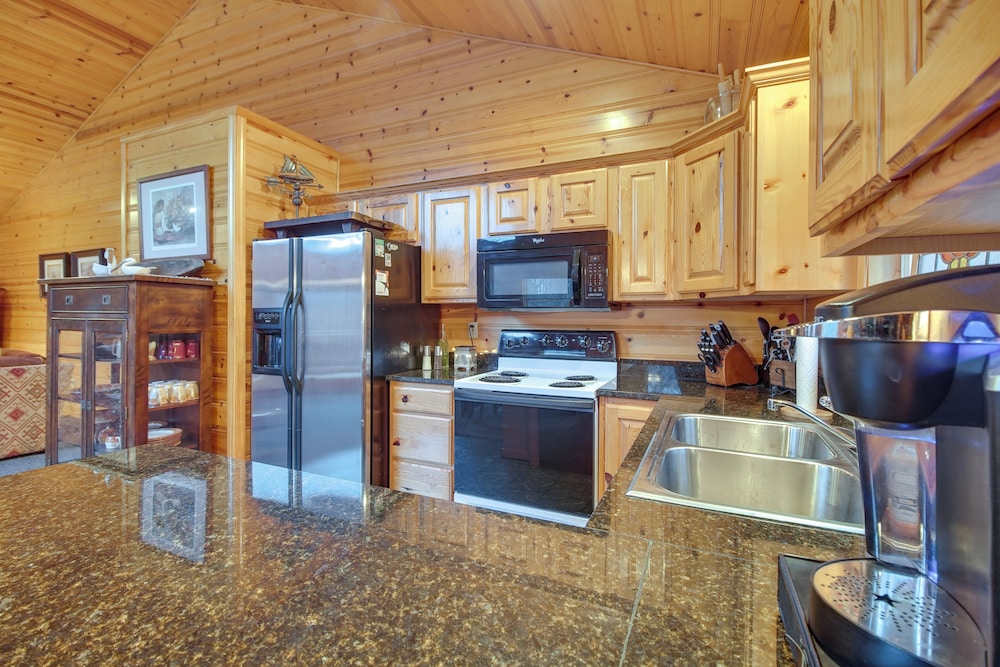 Boat Dock & Deck: Waterfront Cabin on Grand Lake