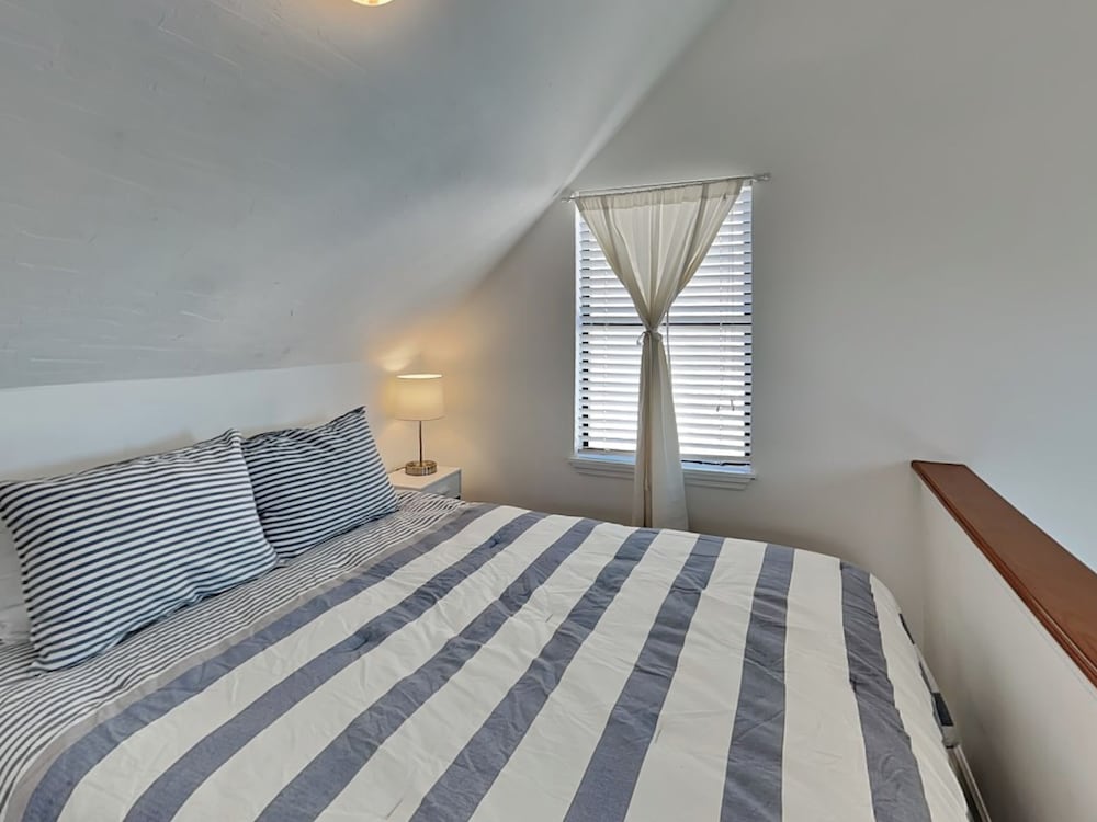 Pelican Place by Carolina Retreats