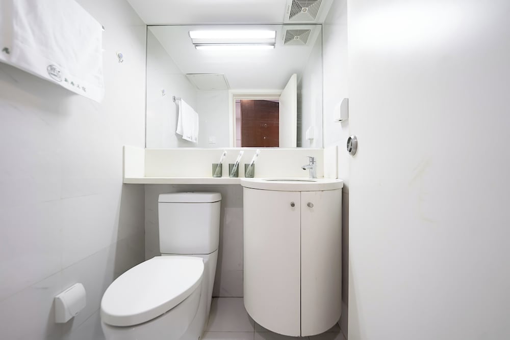 Shanghai Hills & Wanye Spacious Family Suites