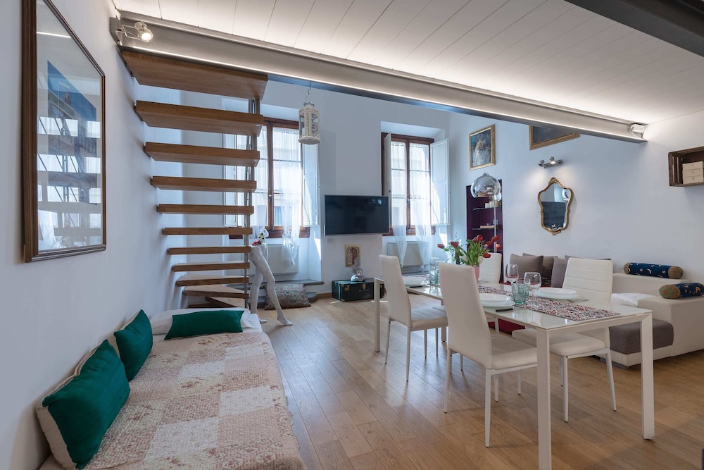 Monalda Loft 2