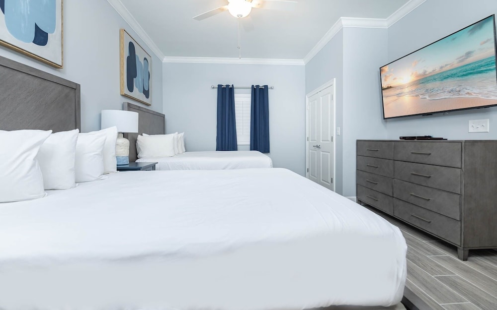 Phoenix Gulf Shores Ii 1002 3 Bedroom Condo