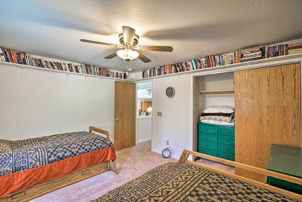 Lake Tahoe Vacations - South Lake Tahoe Home w/ Deck: 4 Mi to Heavenly! - Property Image 19
