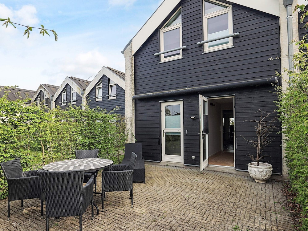 5 Star Holiday Home in Koge