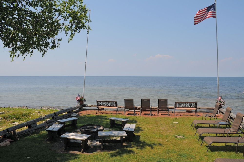 The Shallows Resort