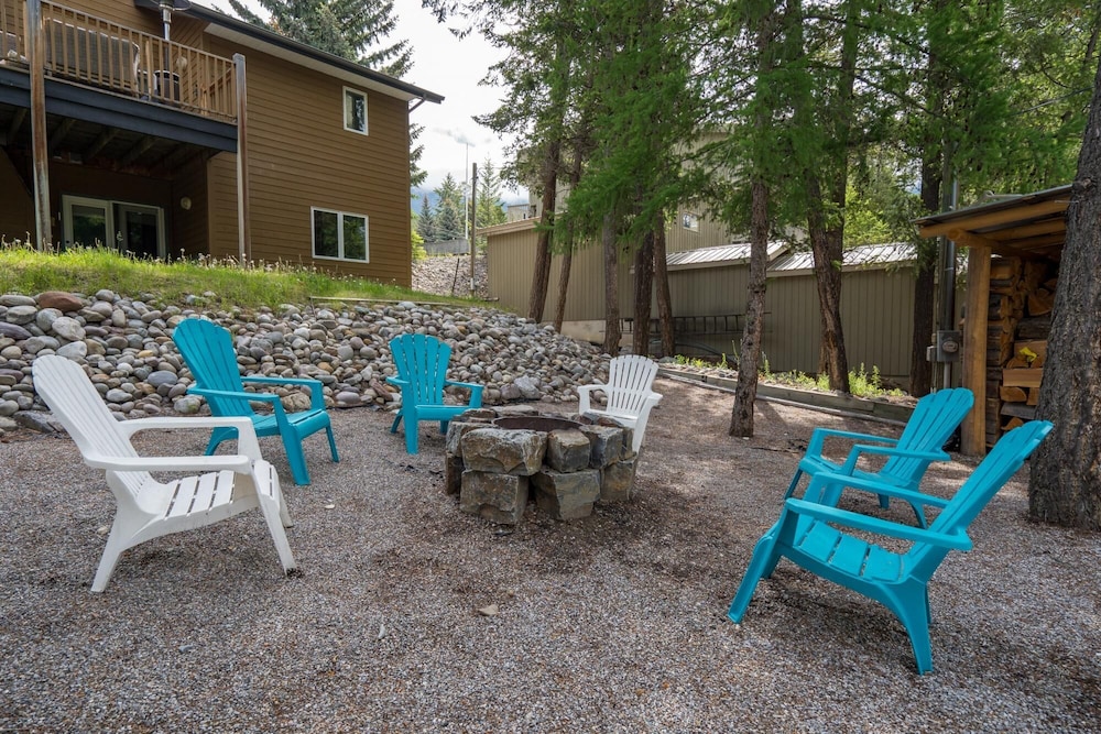The Caribou Lodge No Service Fees Hottub