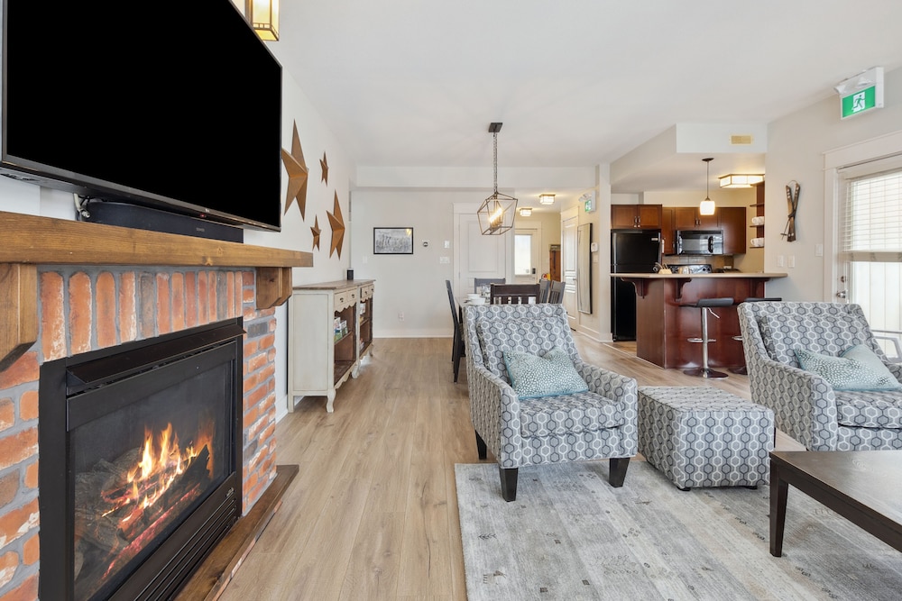 Rivergrass Condos