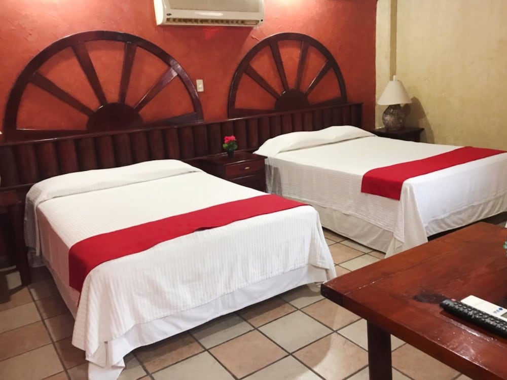 Poza Rica Vacations - Hotel Boutique Esmeralda - Property Image 3