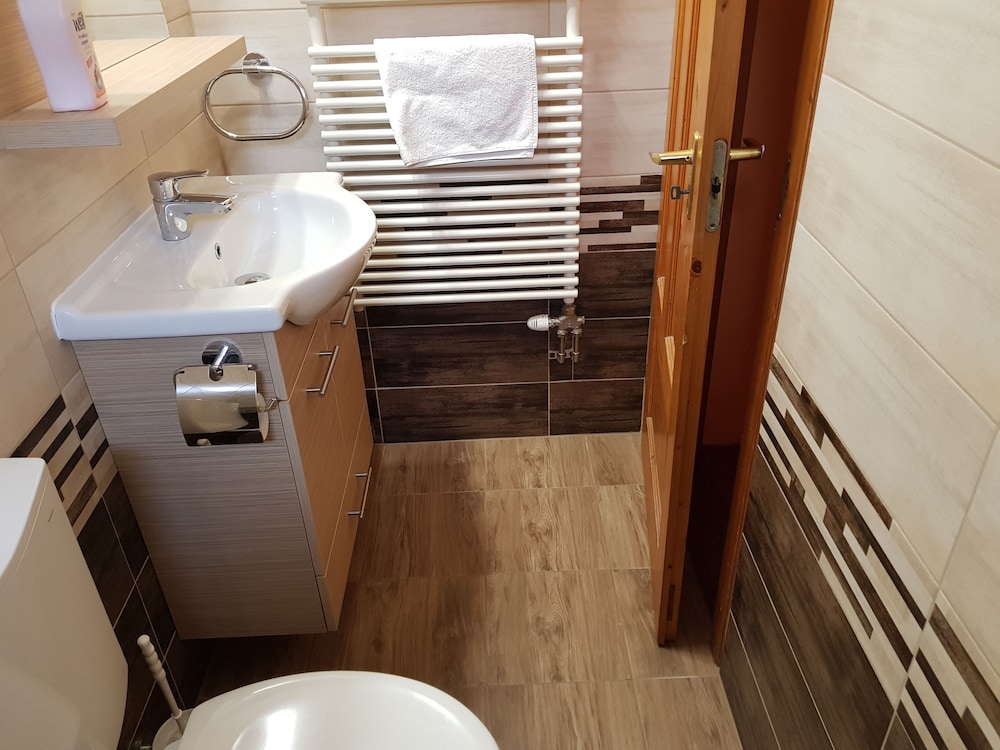 Aranyhal Apartmanház