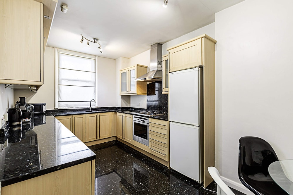 Notting Hill Charm Apartment