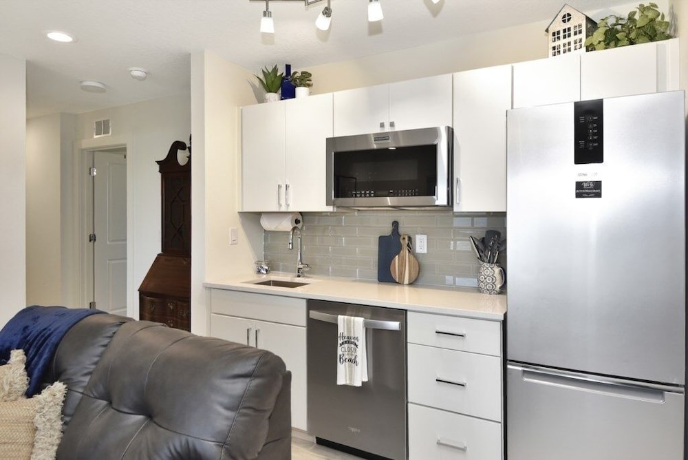 The White House On Flagler Beach - Unit 23 3 Bedroom Home