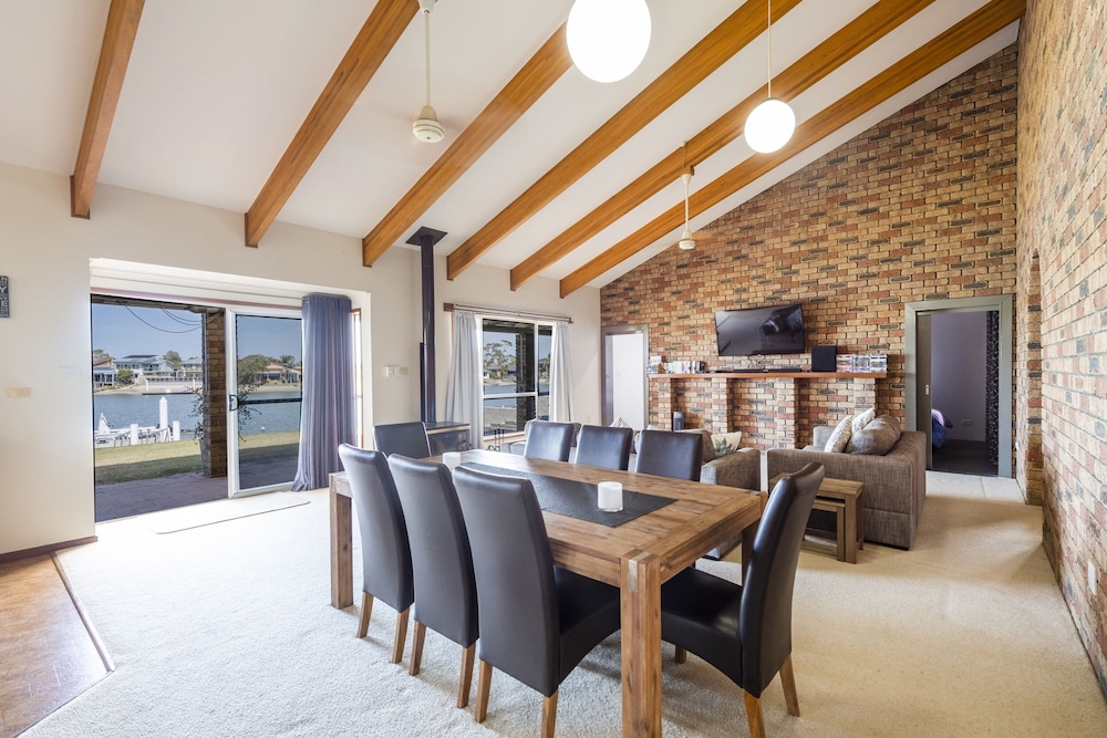 Family Tides view 5