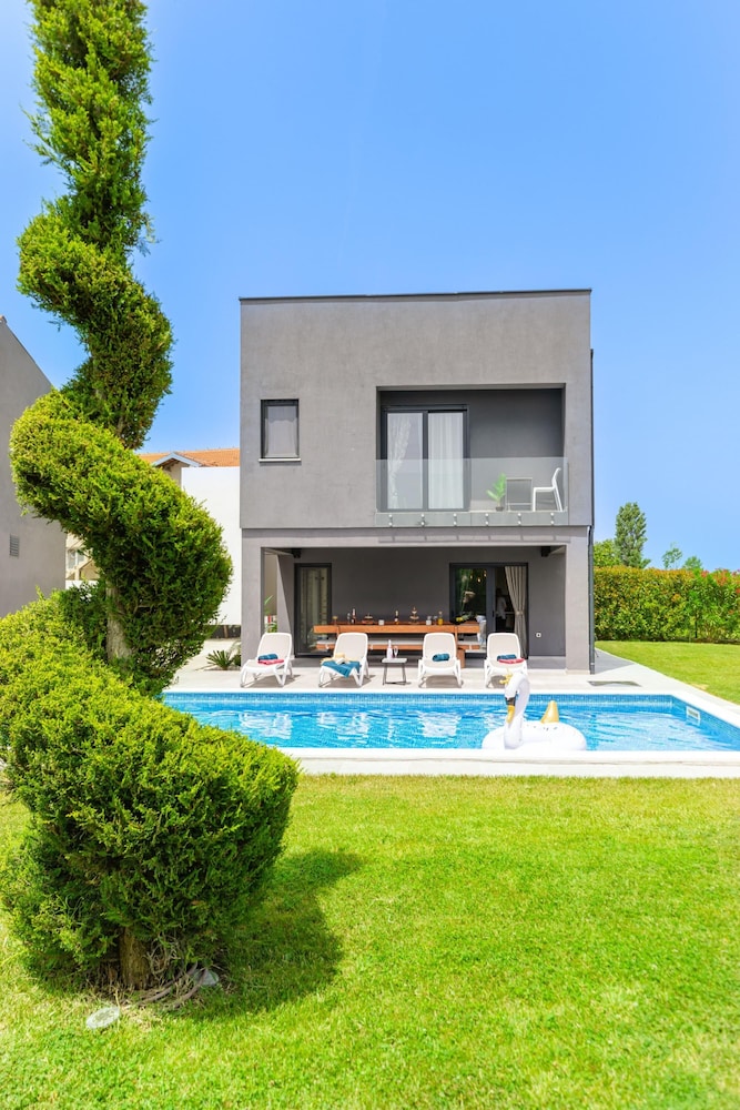 Villa Lux Zadarvillas