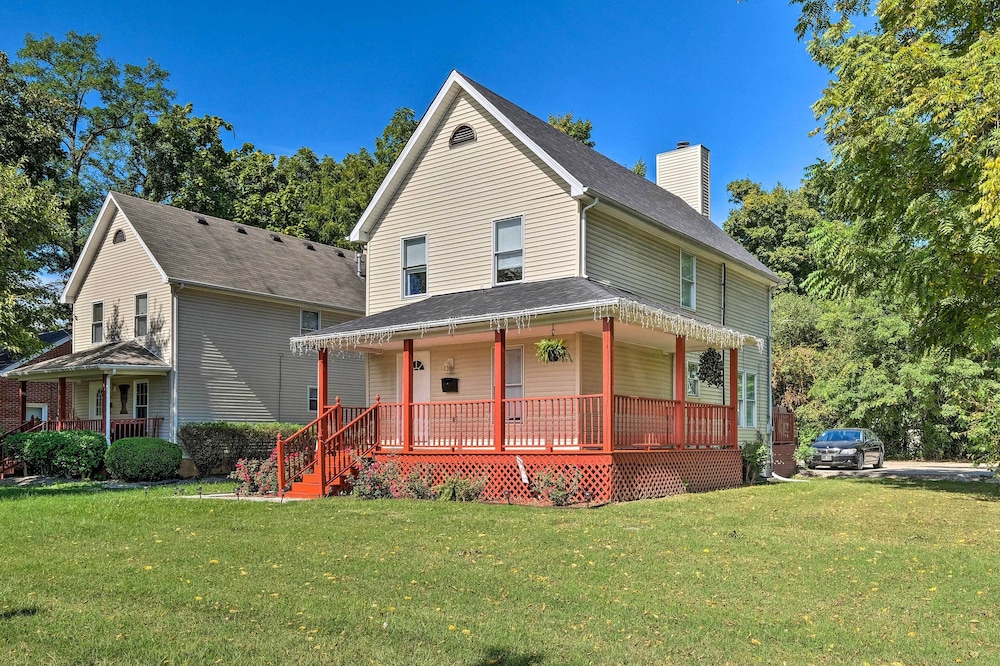 Louisville Apartment - Walk to Restaurants!