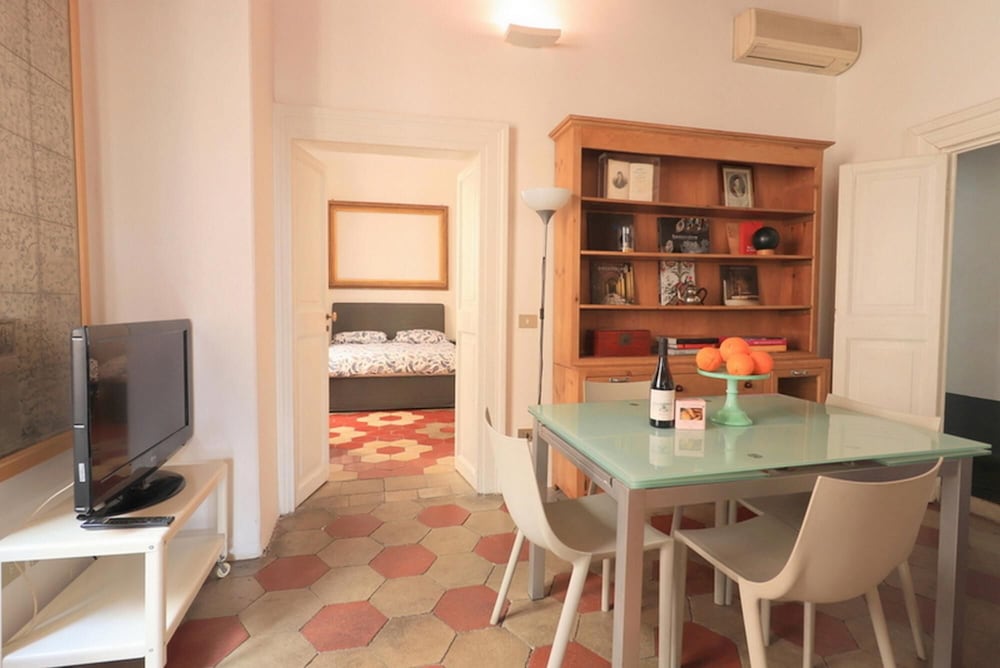 Enchanting 2BR Apt Near Pantheon Vatican