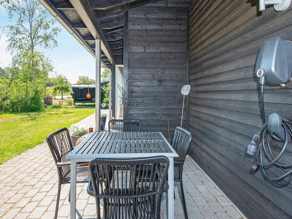 8 Person Holiday Home in Glesborg view 3