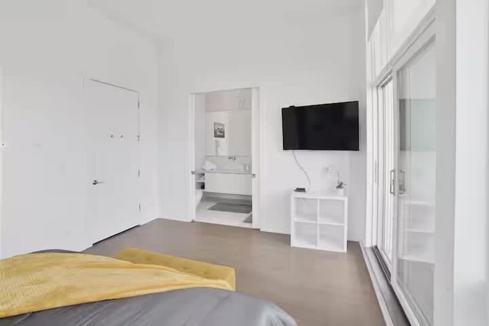 Three Condos Full Building Rental