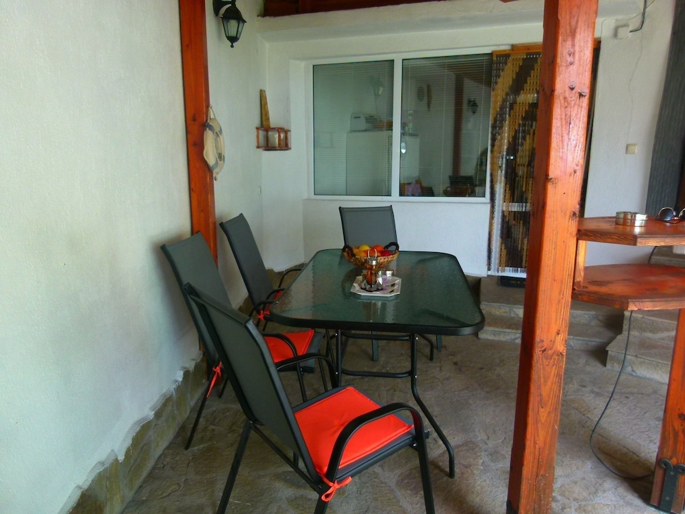 Photo 35