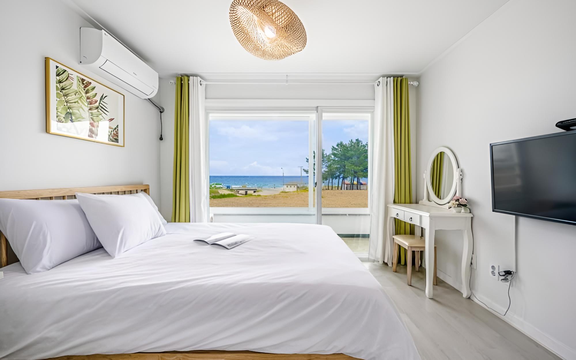 Yangyang Twin Beach Pension