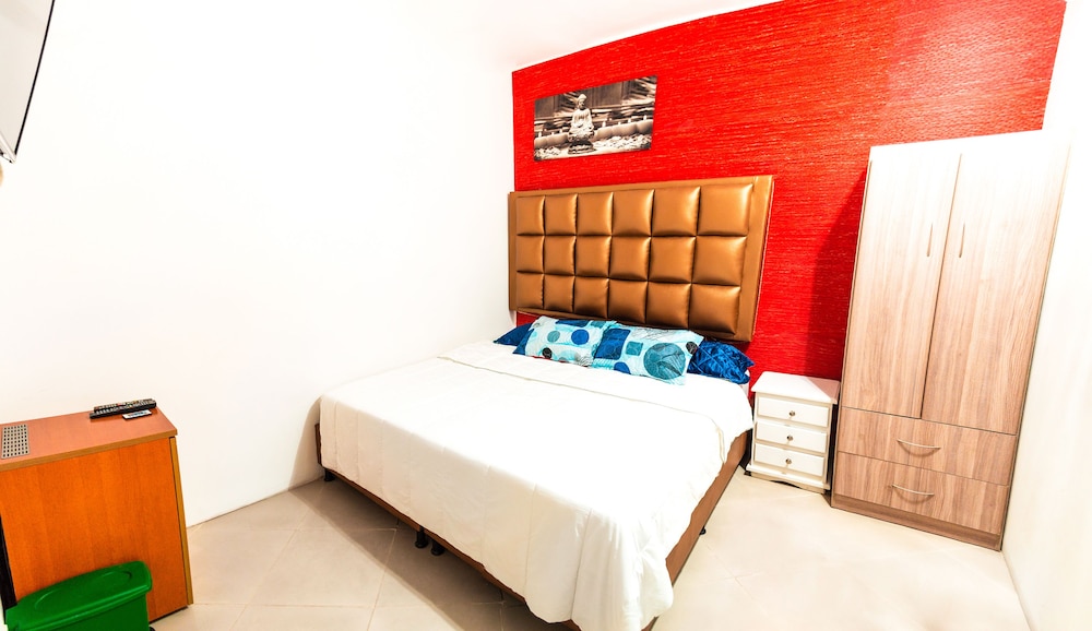 $ PROMO $ 3 Bedrooms with Bathrooms apartment & Jacuzzi in Lleras park @Poblado