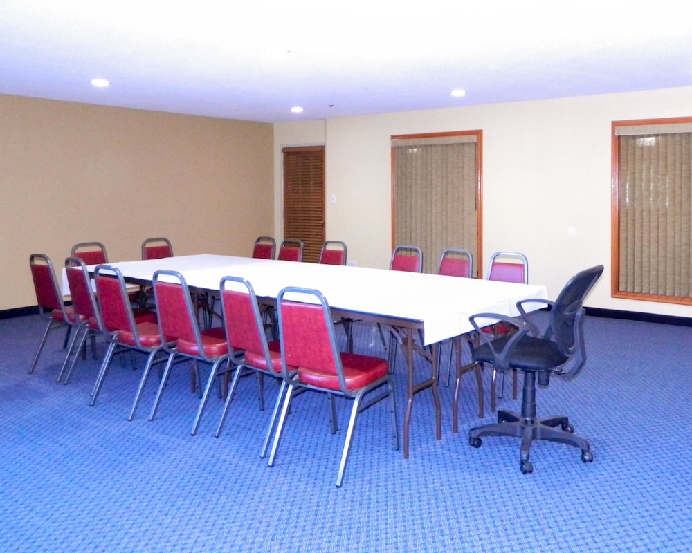 meeting & event spaces