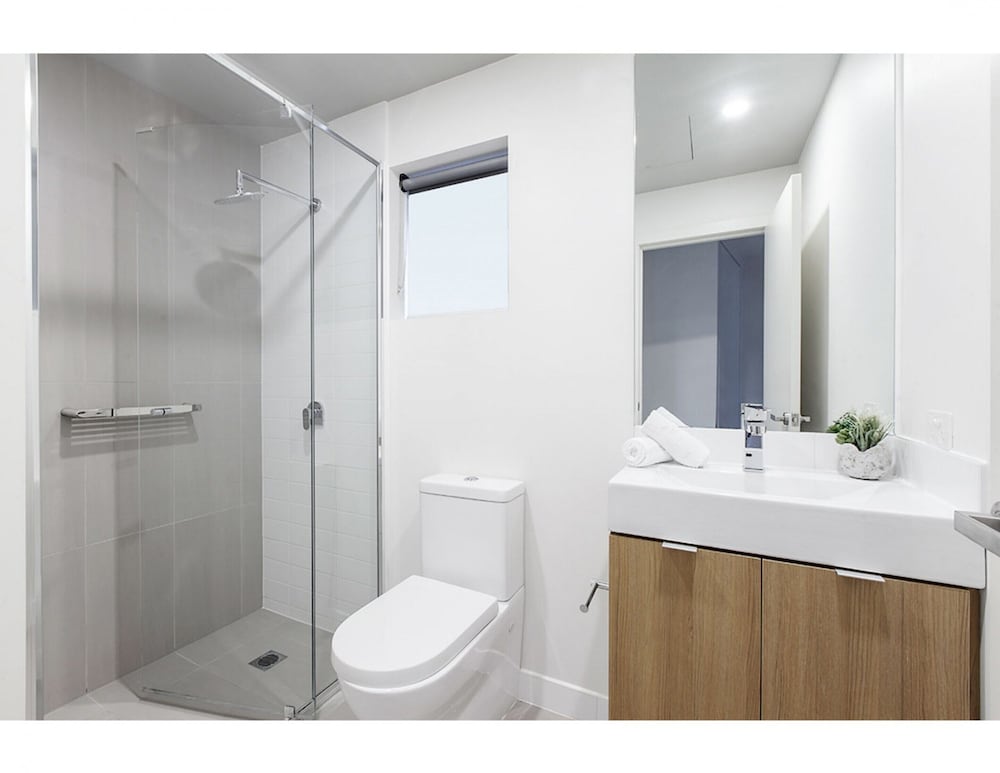2 bed Apartment in Trendy Collingwood