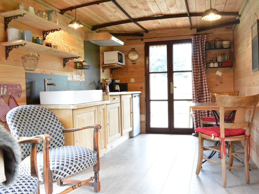 Cozy Mobile Home in Vresse-sur-semois With Terrace view 3