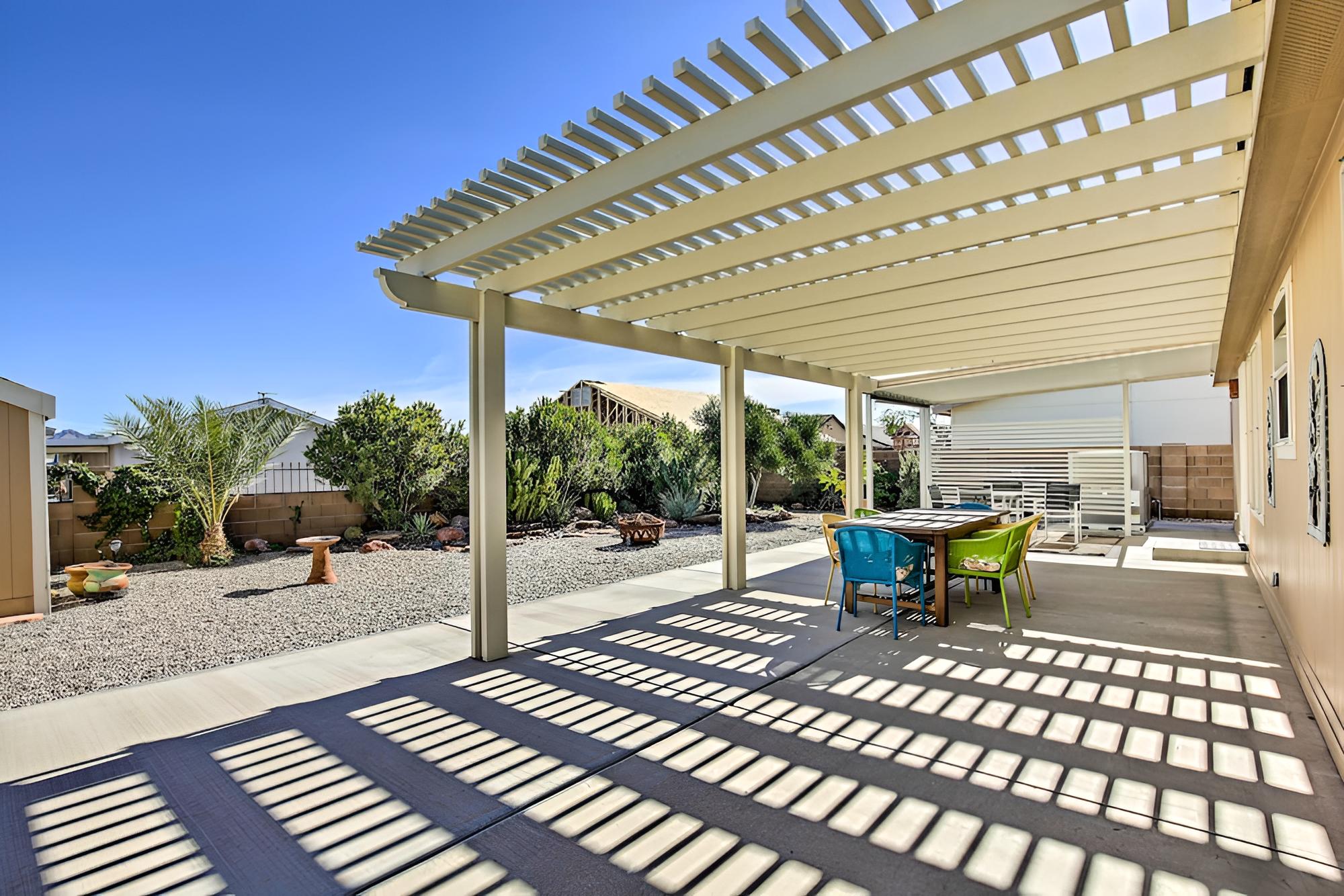 Bright Yuma Home w/ Spacious Yard & Patio! view 3